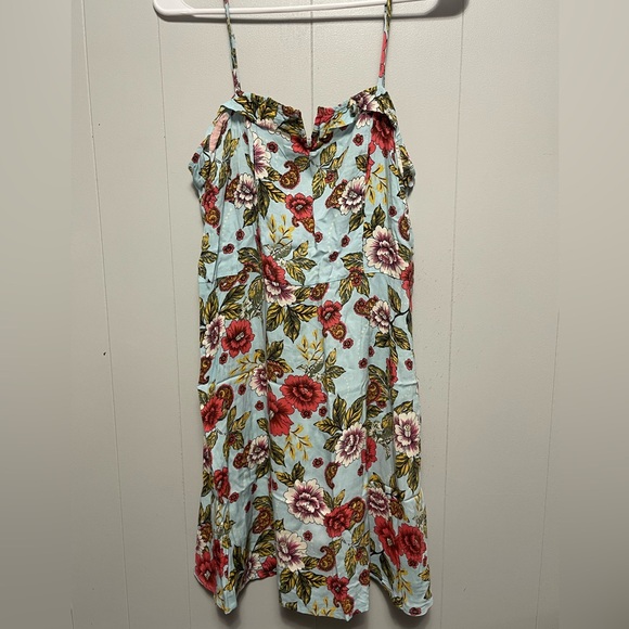 love to be spoiled Dresses & Skirts - Floral Spaghetti Strap Mini Dress in Light Blue